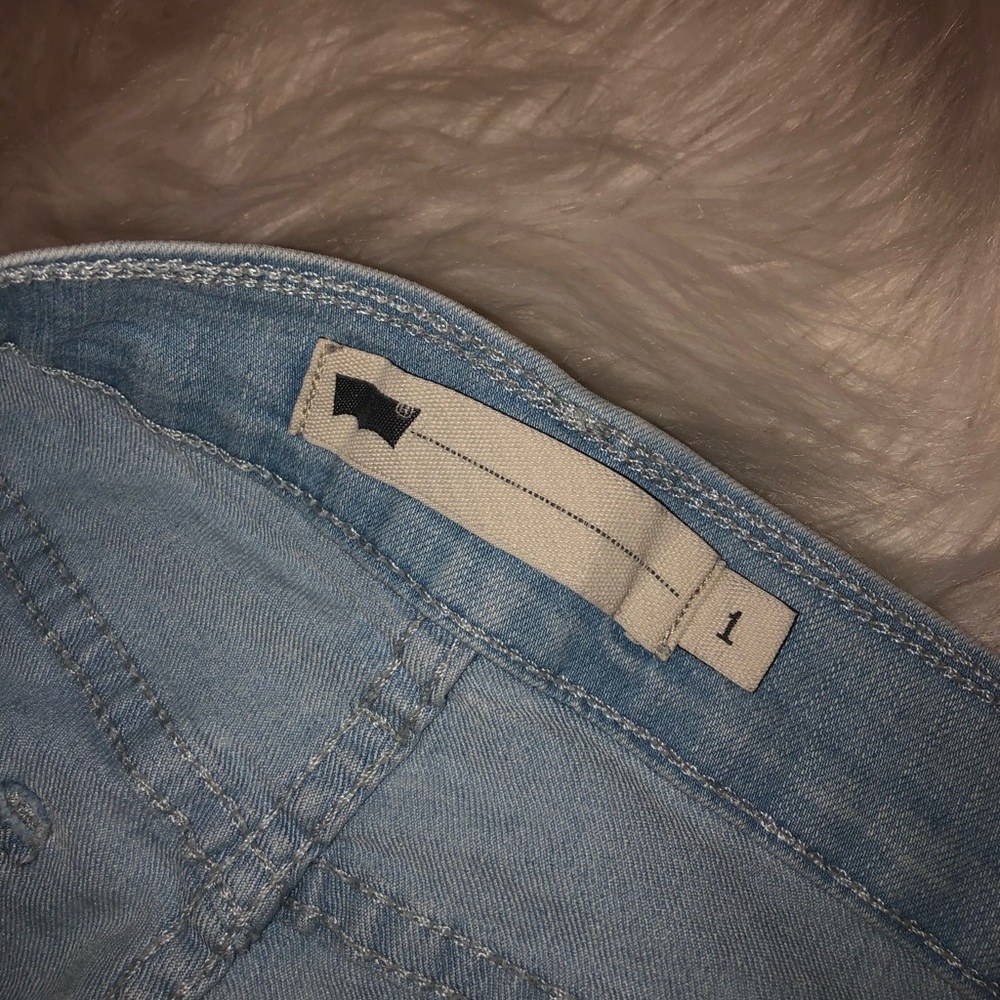 LEVIS SHORTS - Picture 5 of 5